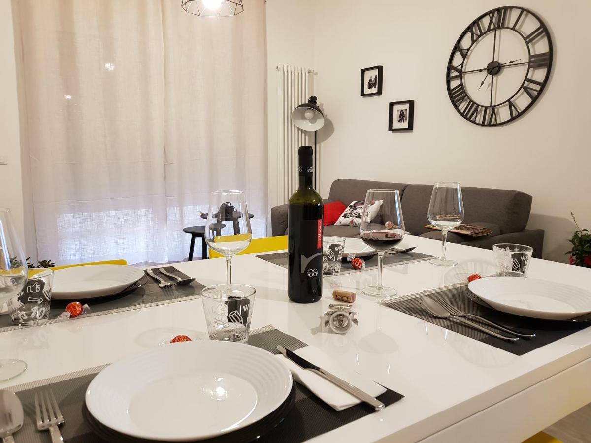 Sosta Rock Apartment Casal Palocco Bagian luar foto