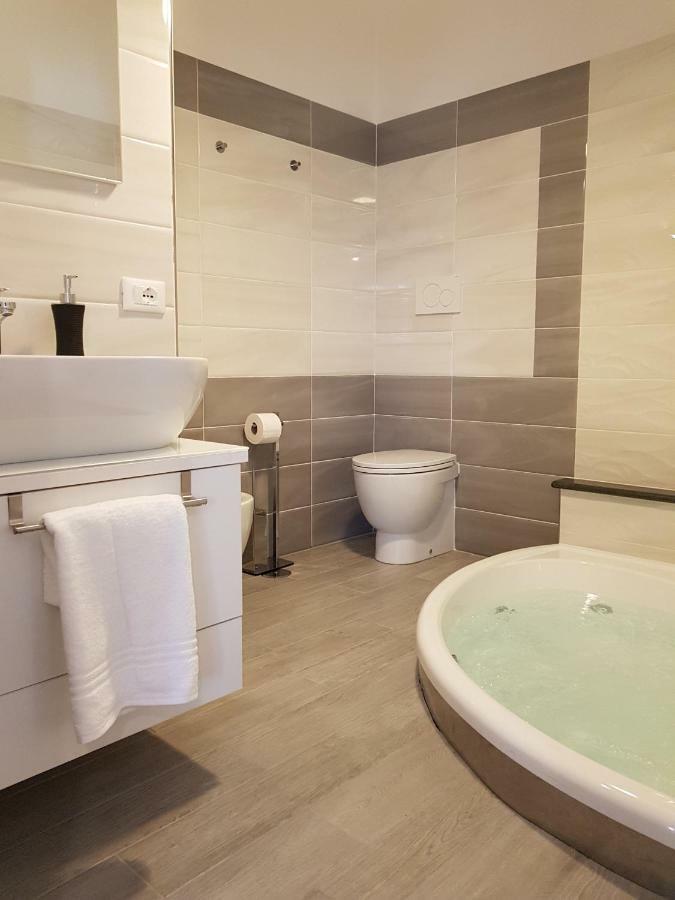 Sosta Rock Apartment Casal Palocco Ruang foto